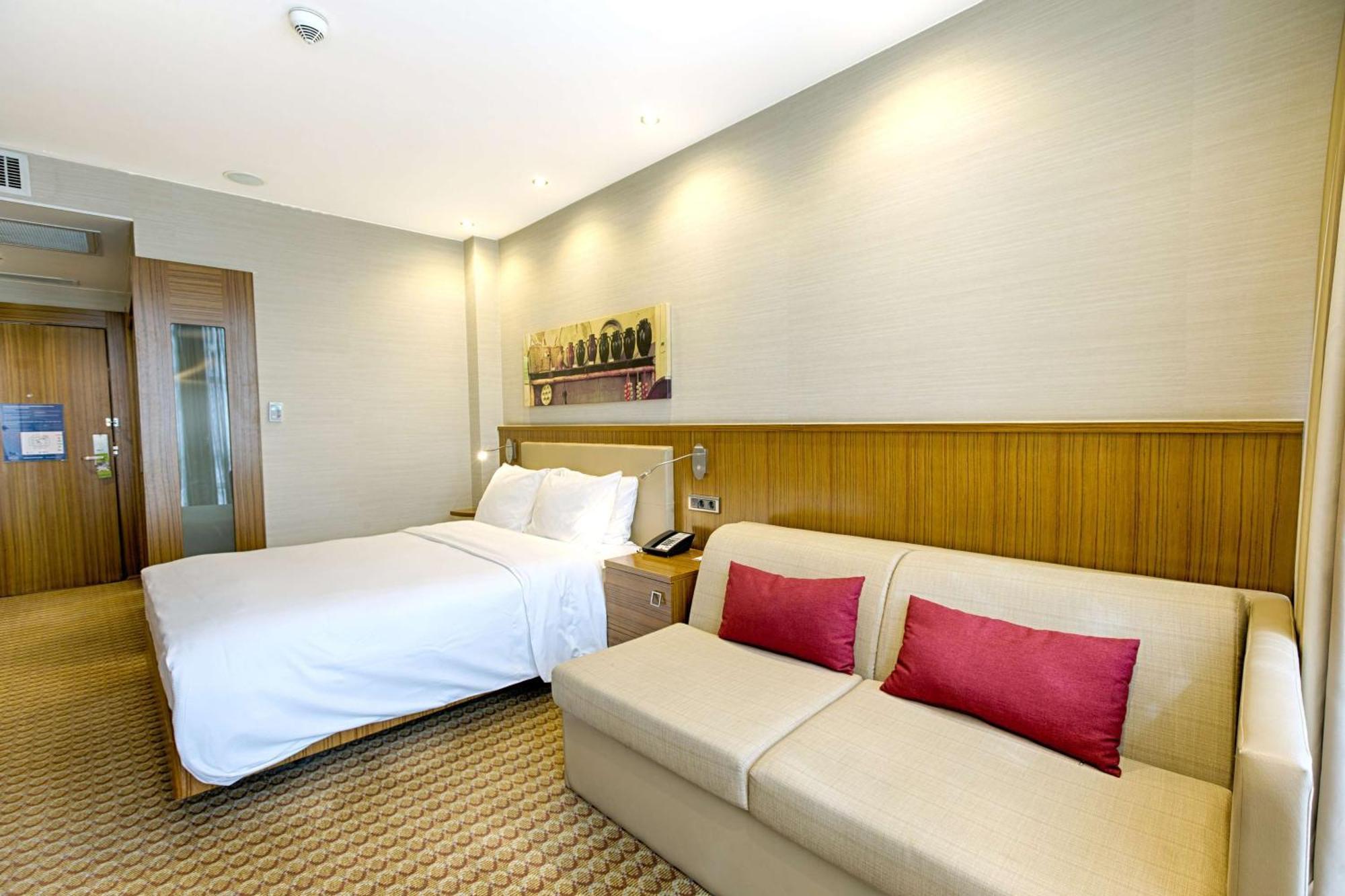 Hotel Hampton By Hilton Gaziantep Exterior foto